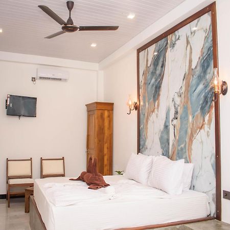 Ceagull Hotel Ahangama Buitenkant foto