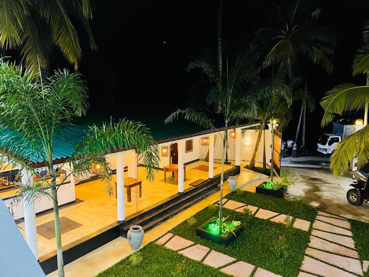 Ceagull Hotel Ahangama Buitenkant foto