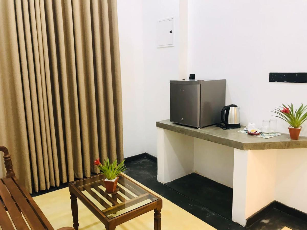 Ceagull Hotel Ahangama Buitenkant foto