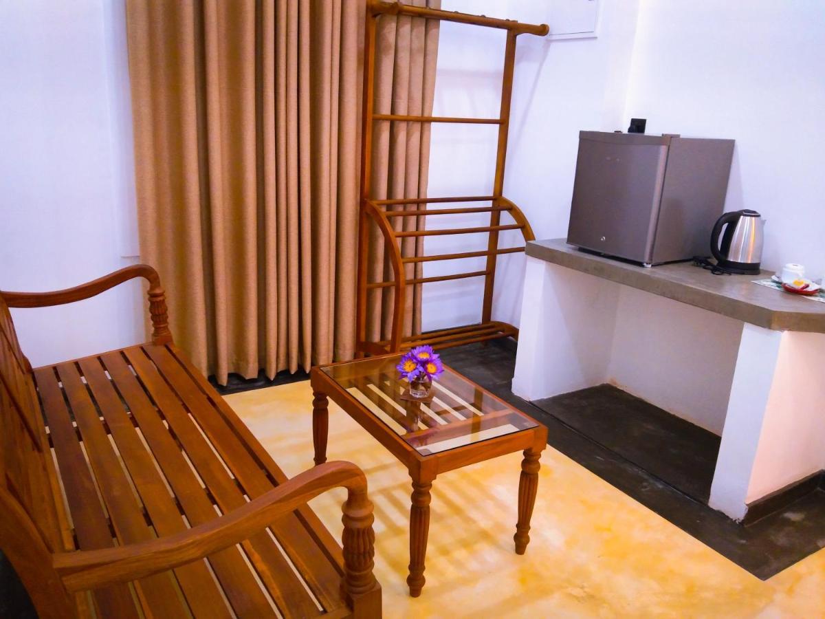 Ceagull Hotel Ahangama Buitenkant foto