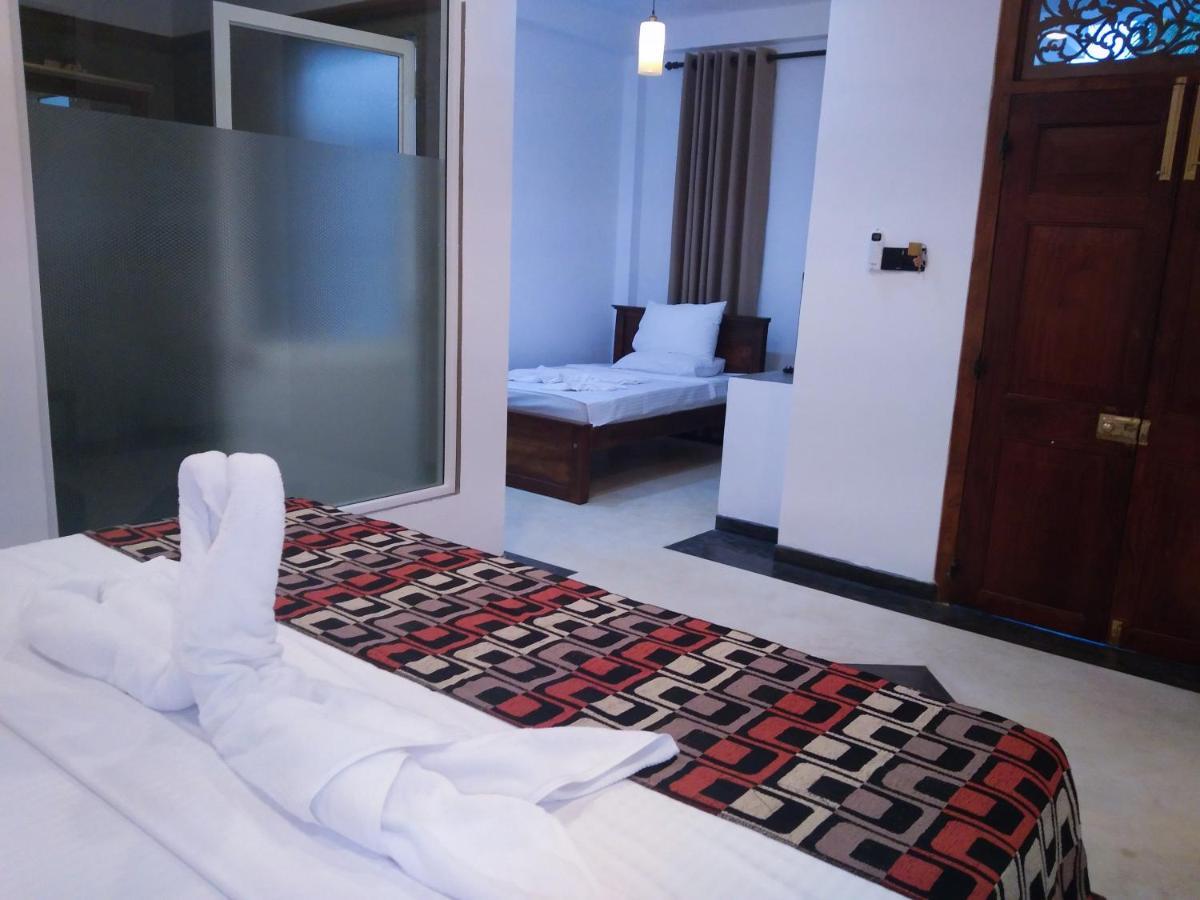 Ceagull Hotel Ahangama Buitenkant foto
