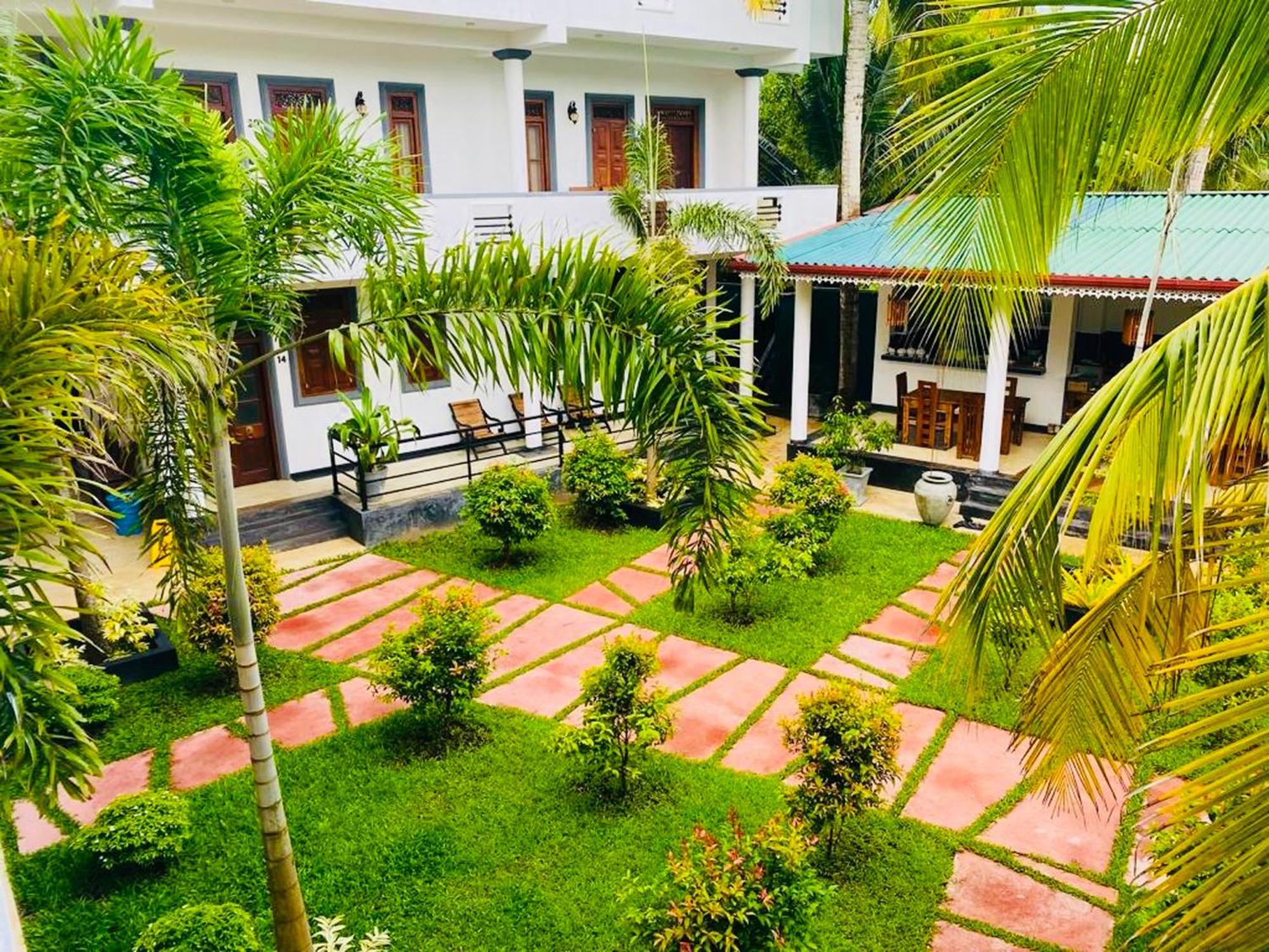 Ceagull Hotel Ahangama Buitenkant foto