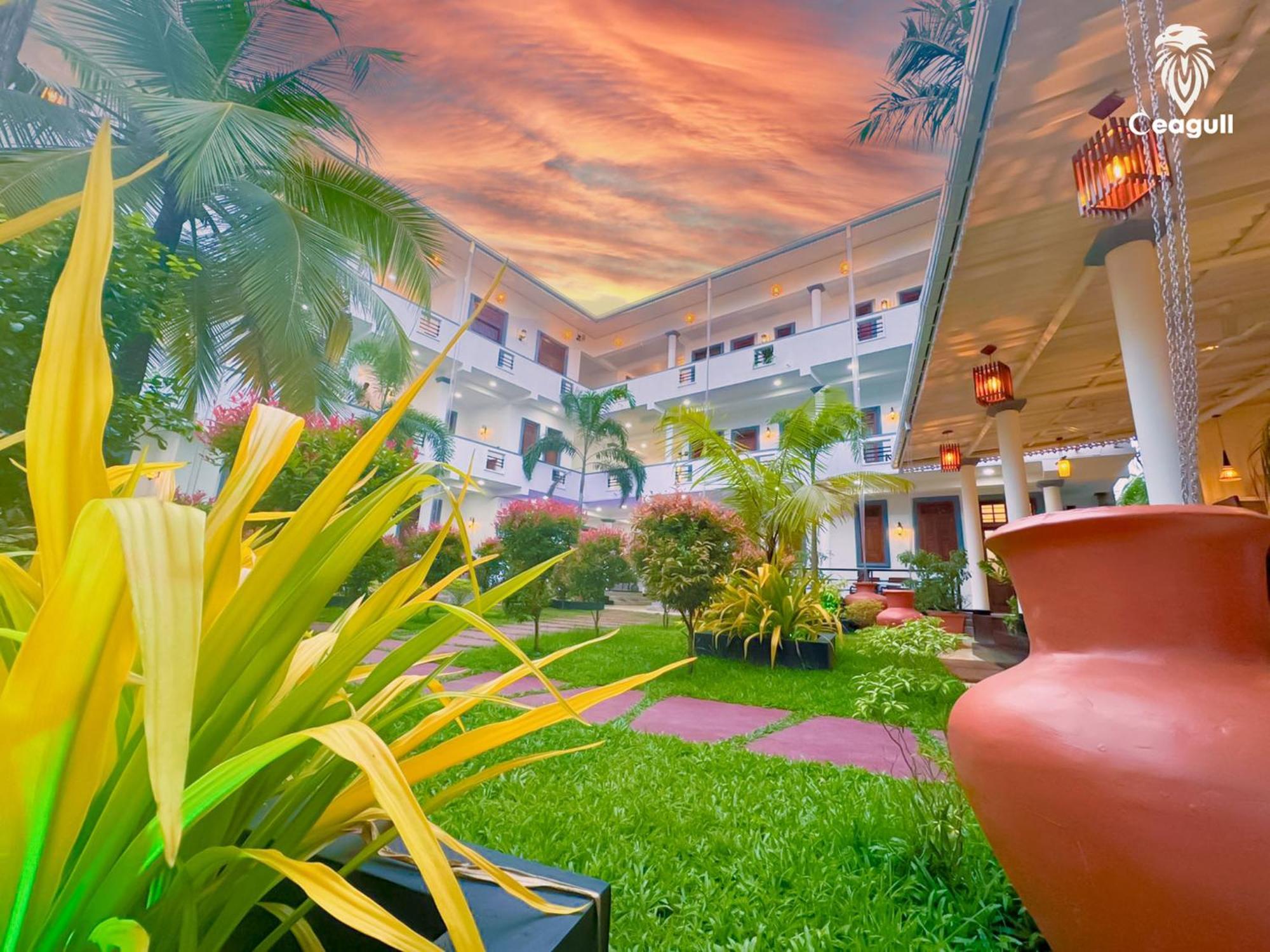 Ceagull Hotel Ahangama Buitenkant foto